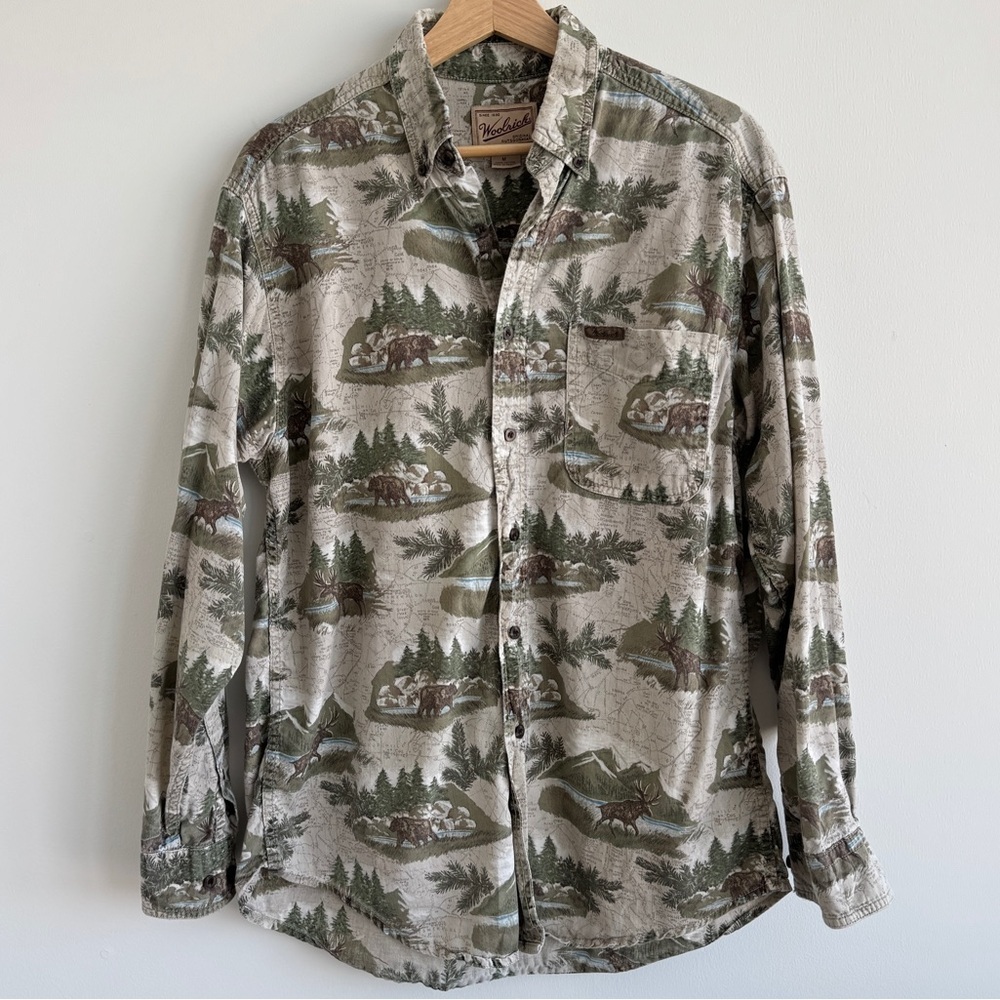 Vintage Woolrich Forest Print Men’s Button-Up Shirt -‎ Medium